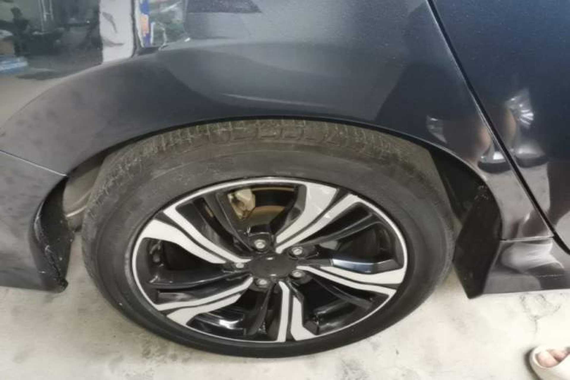 Used Honda Civic 2016 220TURBO CVT Prestige Edition Exterior 5