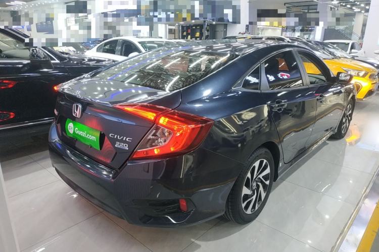 Used Honda Civic 2016 220TURBO CVT Luxury Edition Exterior 5