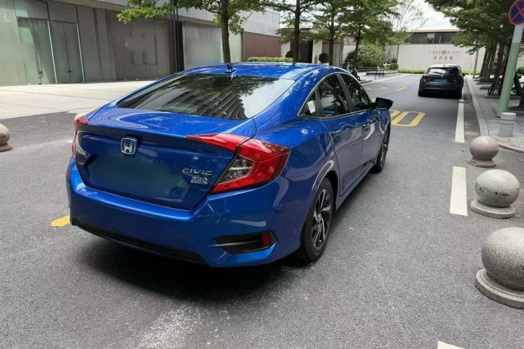 Used Honda Civic 2016 220TURBO CVT Luxury Edition Exterior 5
