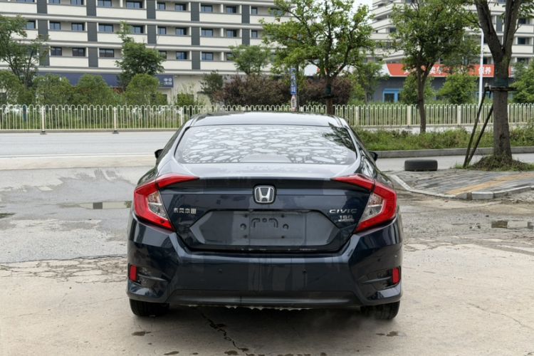 Used Honda Civic 2016 180TURBO CVT Comfort Version Exterior 6
