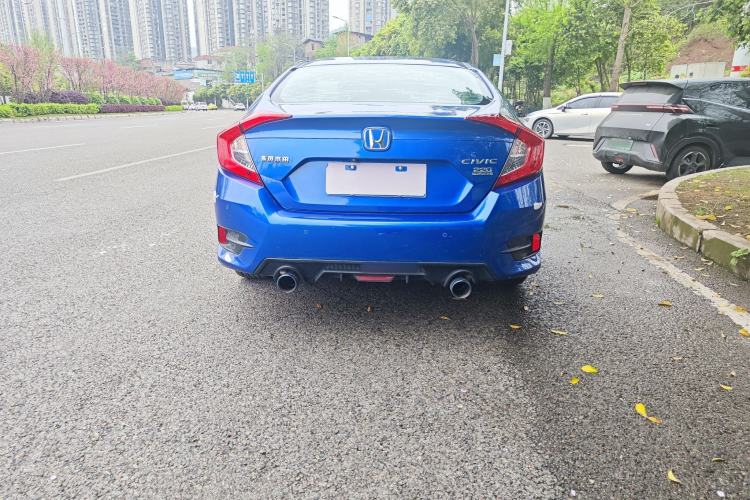 Used Honda Civic 2016 220TURBO CVT Luxury Edition Exterior 6