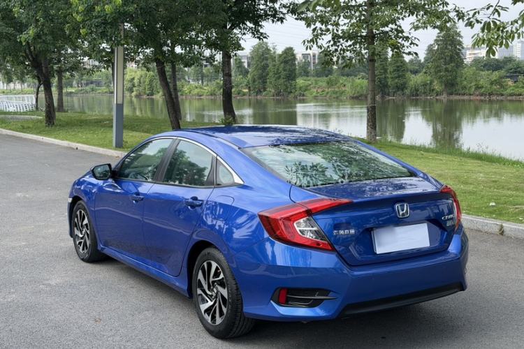 Used Honda Civic 2016 220TURBO CVT Luxury Edition Exterior 7