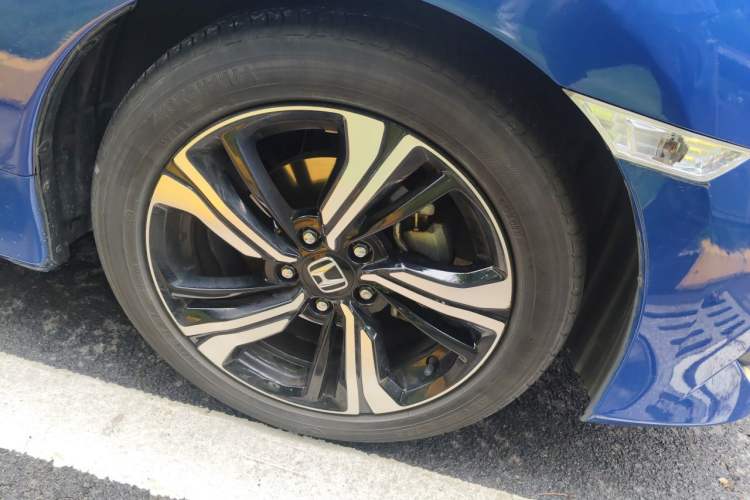 Used Honda Civic 2016 220TURBO CVT Prestige Edition Exterior 7