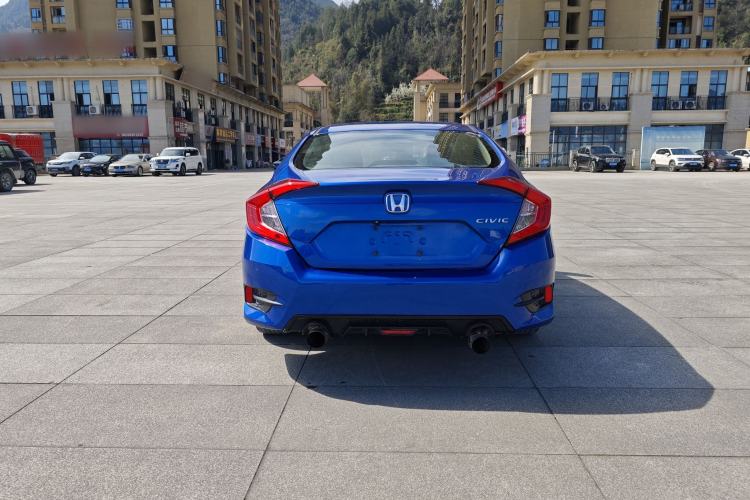 Used Honda Civic 2016 220TURBO CVT Luxury Edition Exterior 8