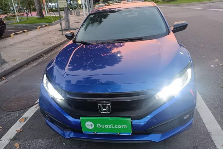 Used Honda Civic 2016 220TURBO CVT Luxury Edition Front