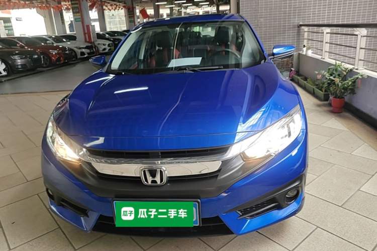 Used Honda Civic 2016 220TURBO CVT Luxury Edition Front