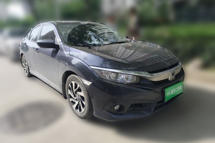 Used Honda Civic 2016 220TURBO CVT Luxury Edition Front Right 45 Deg