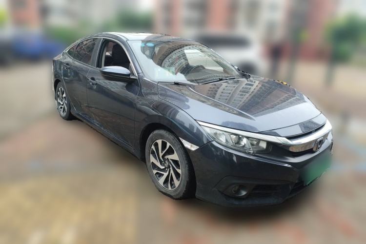 Used Honda Civic 2016 220TURBO CVT Luxury Edition Front Right 45 Deg