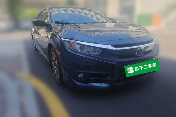 Used Honda Civic 2016 220TURBO Manual Luxury Edition Front Right 45 Deg