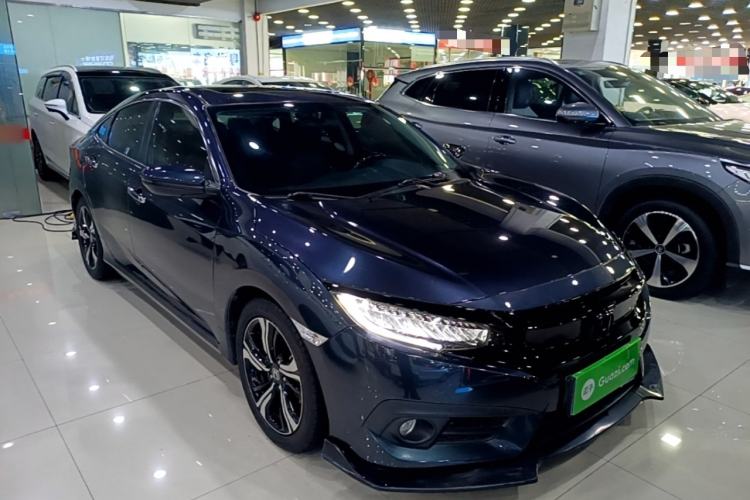 Used Honda Civic 2016 220TURBO CVT Prestige Edition Front Right 45 Deg