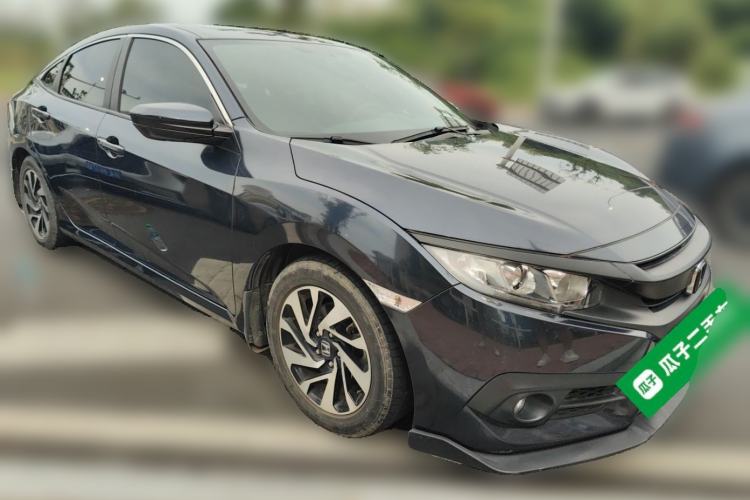 Used Honda Civic 2016 220TURBO CVT Luxury Edition Front Right 45 Deg