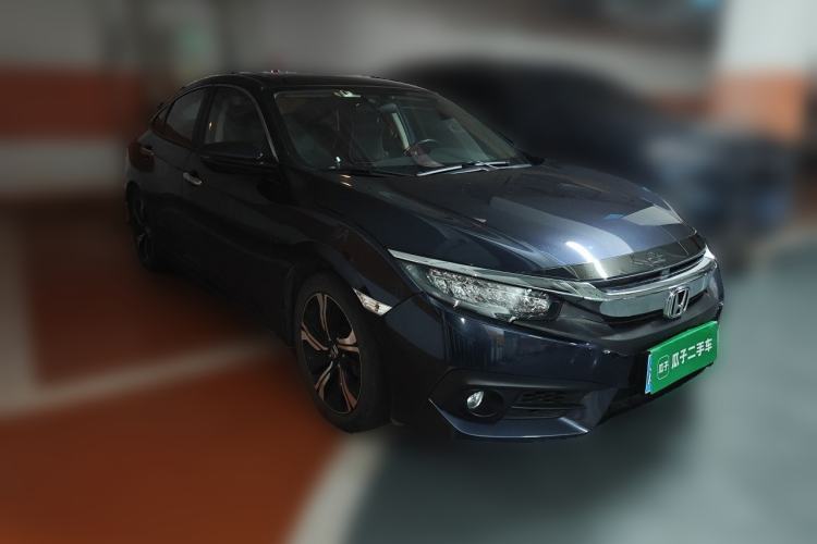 Used Honda Civic 2016 220TURBO CVT Prestige Edition Front Right 45 Deg