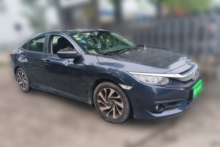 Used Honda Civic 2016 220TURBO CVT Luxury Edition Front Right 45 Deg