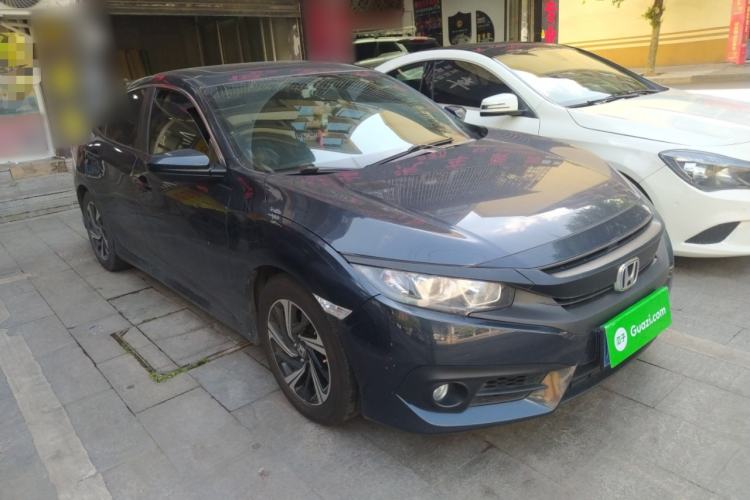 Used Honda Civic 2016 220TURBO CVT Luxury Edition Front Right 45 Deg
