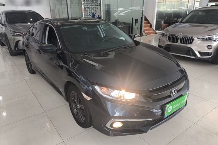 Used Honda Civic 2016 220TURBO CVT Prestige Edition Front Right 45 Deg