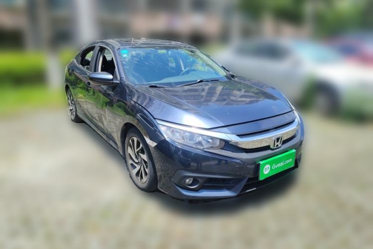 Used Honda Civic 2016 220TURBO CVT Luxury Edition Front Right 45 Deg
