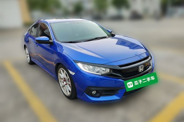 Used Honda Civic 2016 220TURBO CVT Luxury Edition Front Right 45 Deg