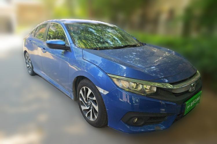 Used Honda Civic 2016 220TURBO CVT Luxury Edition Front Right 45 Deg