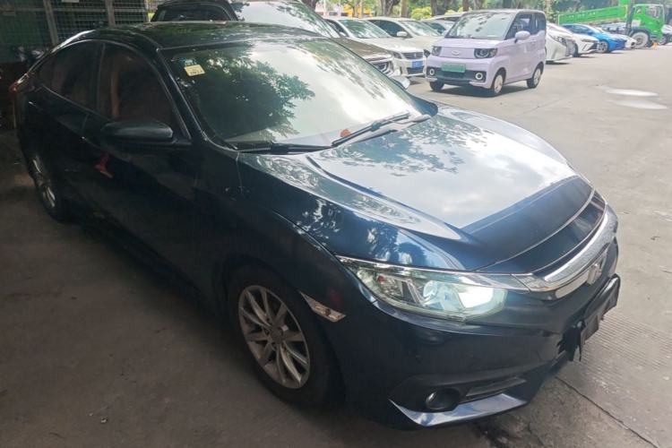 Used Honda Civic 2016 180TURBO CVT Comfort Version Front Right 45 Deg