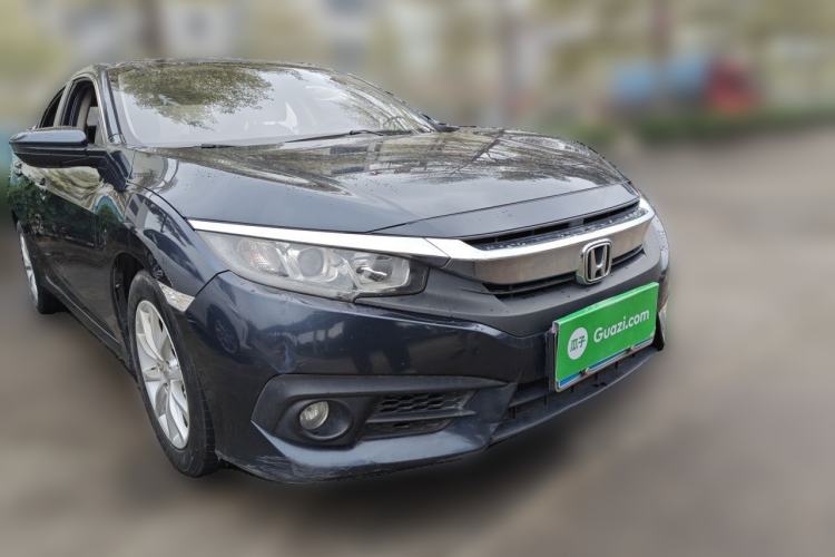 Used Honda Civic 2016 180TURBO CVT Comfort Version Front Right 45 Deg