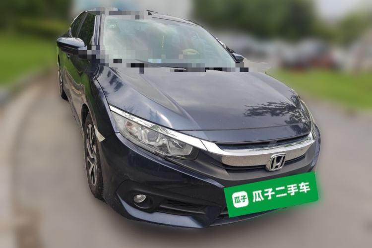 Used Honda Civic 2016 220TURBO CVT Luxury Edition Front Right 45 Deg