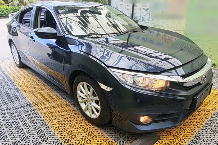 Used Honda Civic 2016 180TURBO CVT Comfort Version Front Right 45 Deg