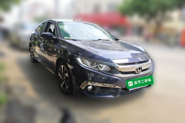 Used Honda Civic 2016 220TURBO CVT Luxury Edition Front Right 45 Deg