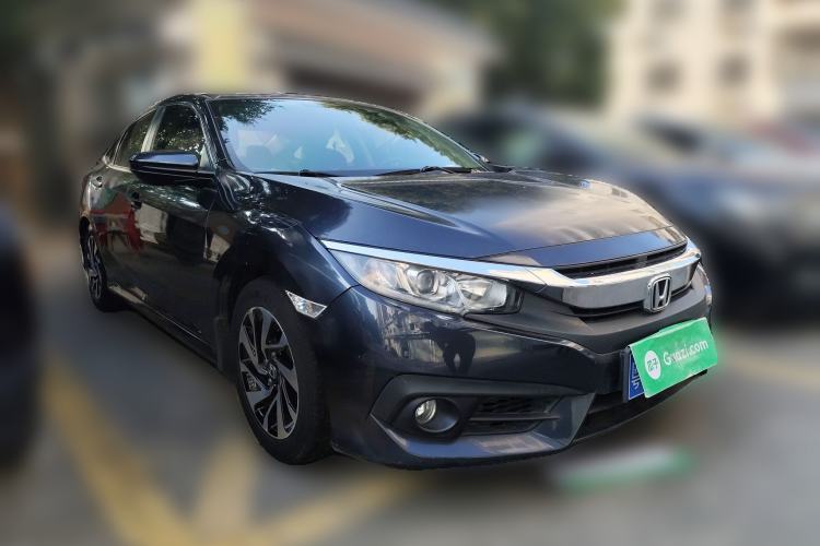 Used Honda Civic 2016 220TURBO CVT Luxury Edition Front Right 45 Deg