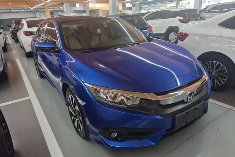 Used Honda Civic 2016 220TURBO CVT Luxury Edition Front Right 45 Deg