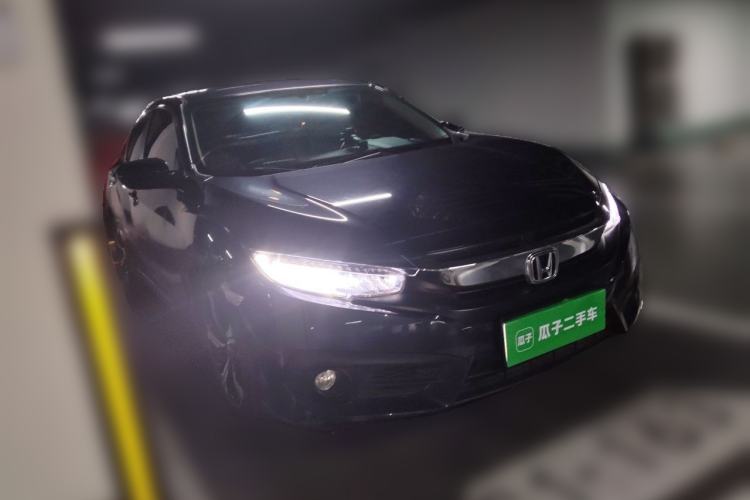 Used Honda Civic 2016 220TURBO CVT Prestige Edition Front Right 45 Deg