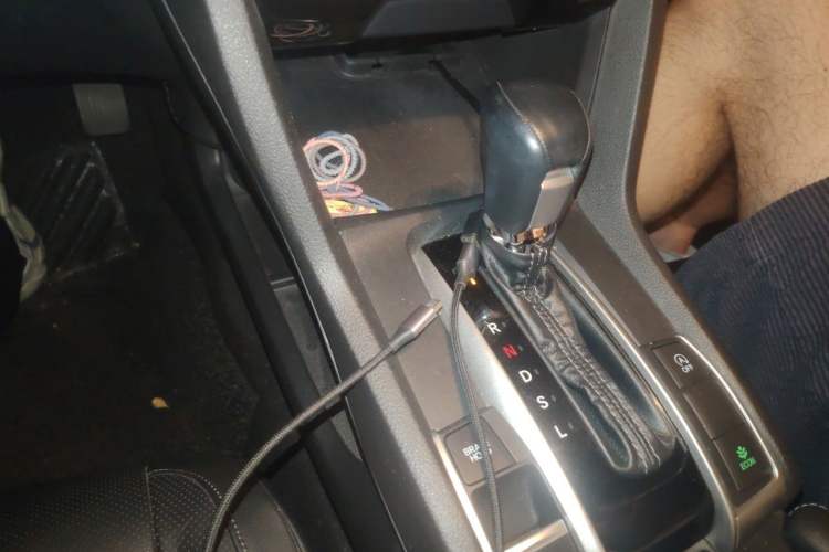 Used Honda Civic 2016 220TURBO CVT Prestige Edition Gear Lever