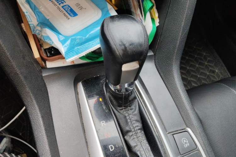 Used Honda Civic 2016 220TURBO CVT Prestige Edition Gear Lever