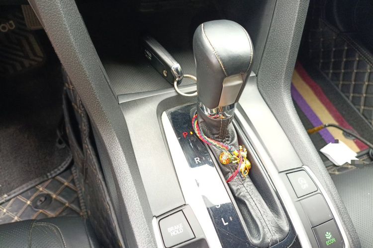 Used Honda Civic 2016 220TURBO CVT Prestige Edition Gear Lever