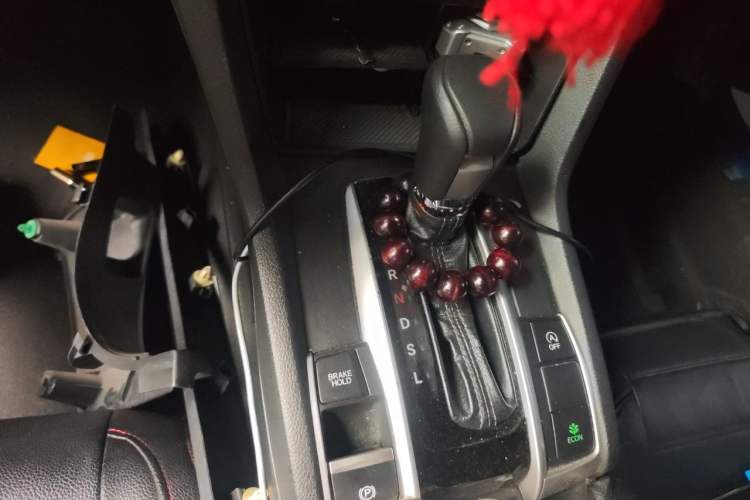 Used Honda Civic 2016 220TURBO CVT Luxury Edition Gear Lever