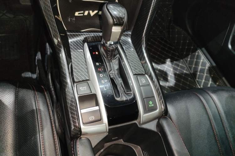 Used Honda Civic 2016 220TURBO CVT Luxury Edition Gear Lever