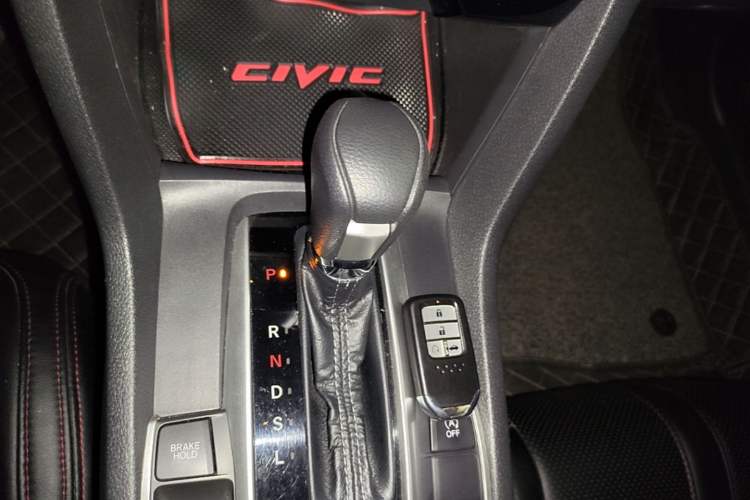 Used Honda Civic 2016 220TURBO CVT Luxury Edition Gear Lever