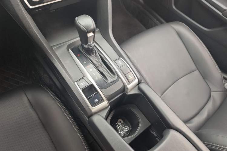 Used Honda Civic 2016 180TURBO CVT Comfort Version Gear Lever