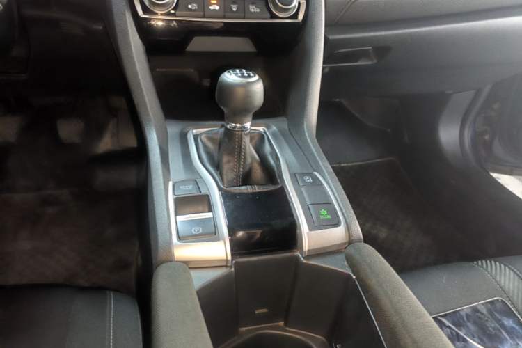 Used Honda Civic 2016 220TURBO Manual Luxury Edition Gear Lever