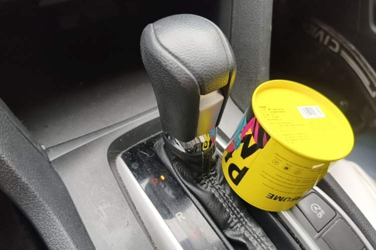 Used Honda Civic 2016 220TURBO CVT Luxury Edition Gear Lever