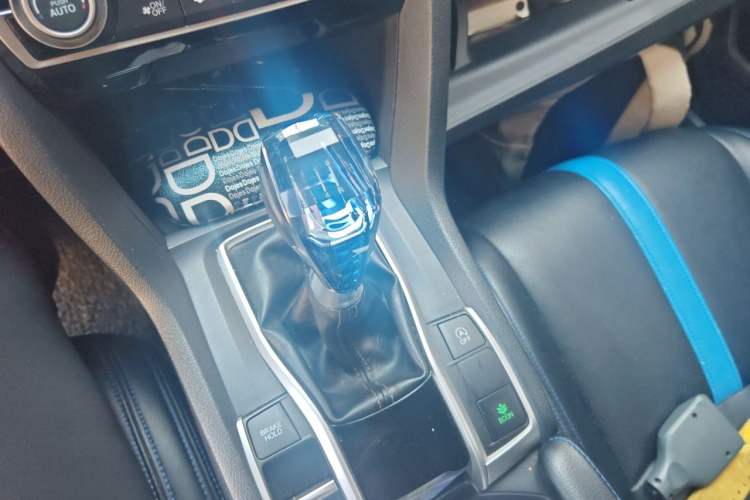 Used Honda Civic 2016 220TURBO Manual Luxury Edition Gear Lever
