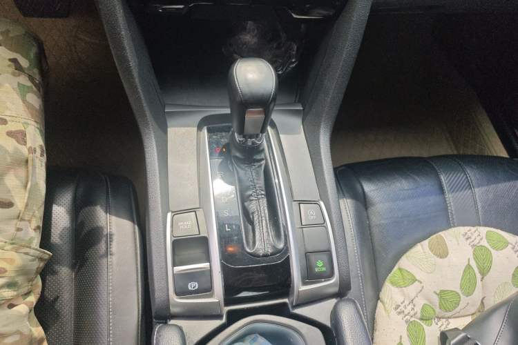 Used Honda Civic 2016 220TURBO CVT Prestige Edition Gear Lever