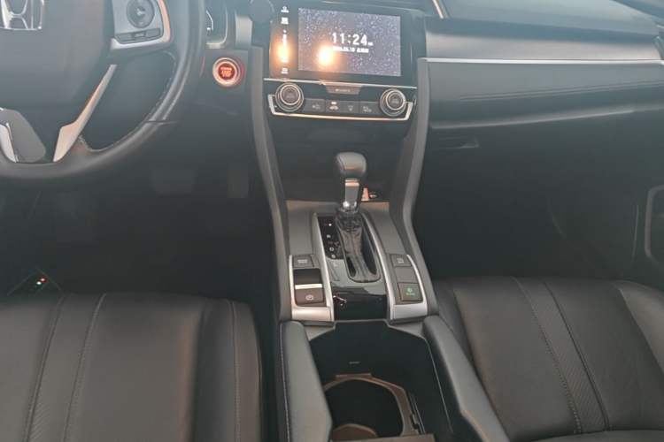 Used Honda Civic 2016 220TURBO CVT Prestige Edition Gear Lever