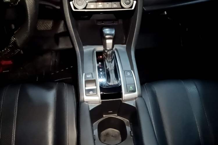 Used Honda Civic 2016 220TURBO CVT Prestige Edition Gear Lever