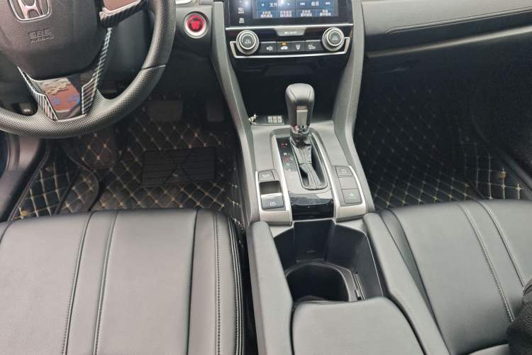 Used Honda Civic 2016 220TURBO CVT Luxury Edition Gear Lever
