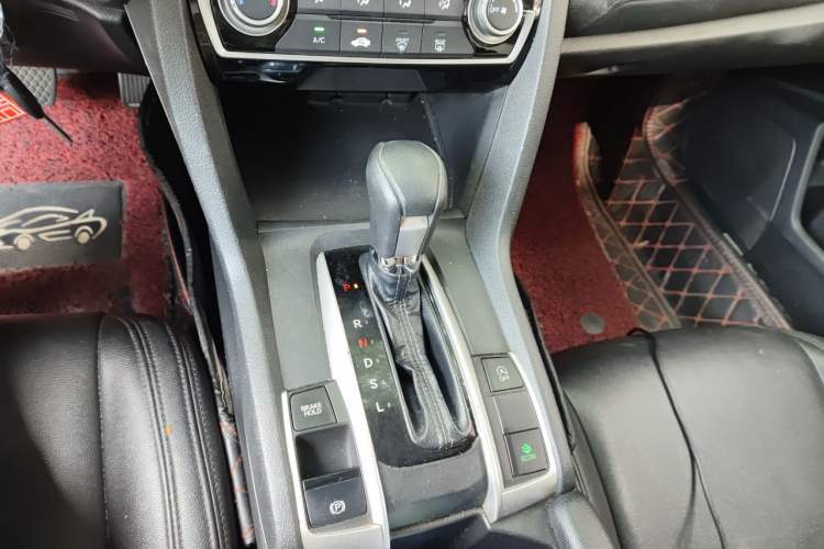Used Honda Civic 2016 180TURBO CVT Comfort Version Gear Lever