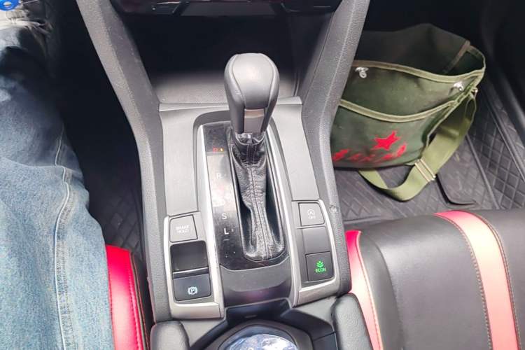 Used Honda Civic 2016 180TURBO CVT Comfort Version Gear Lever