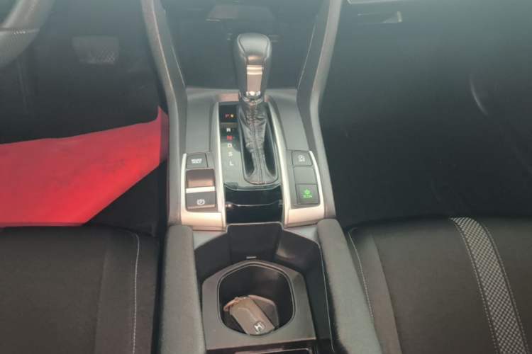 Used Honda Civic 2016 220TURBO CVT Prestige Edition Gear Lever