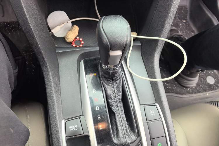 Used Honda Civic 2016 220TURBO CVT Luxury Edition Gear Lever