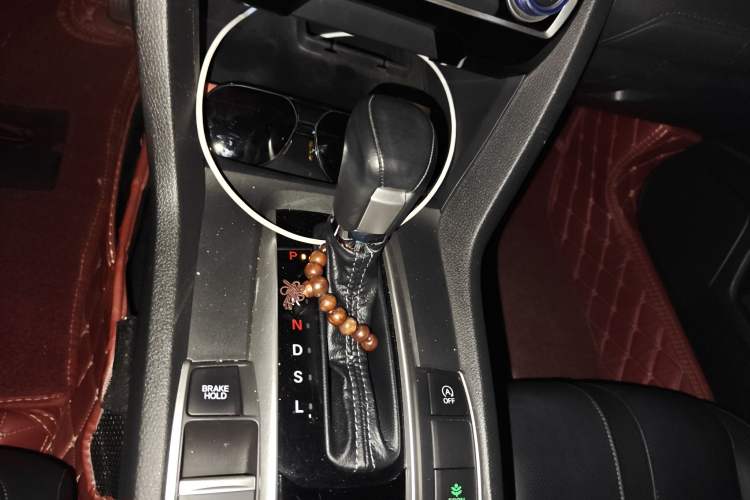 Used Honda Civic 2016 220TURBO CVT Prestige Edition Gear Lever