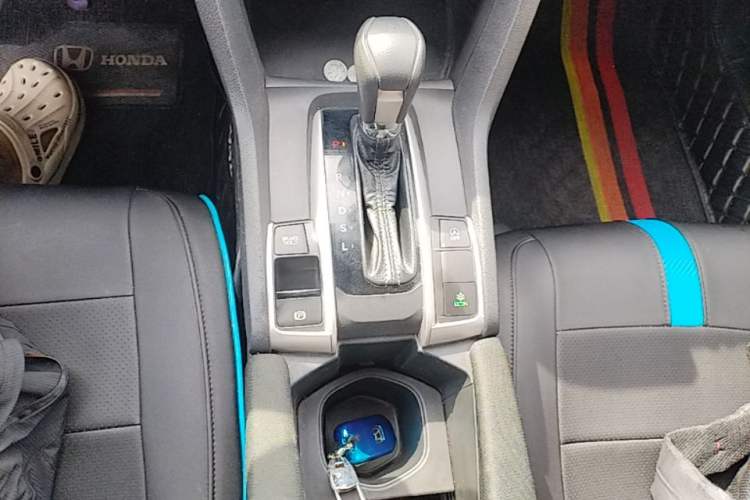 Used Honda Civic 2016 180TURBO CVT Comfort Version Gear Lever